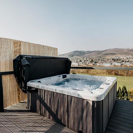 Traumwohnung Mit Sauna, Whirlpool & Wunderschoener Aussicht Plettenberg Eksteriør billede