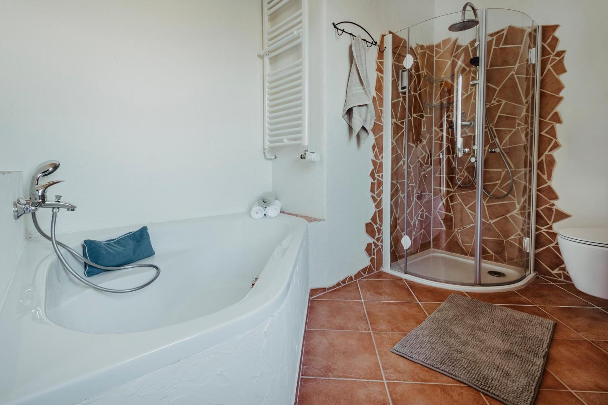 Traumwohnung Mit Sauna, Whirlpool & Wunderschoener Aussicht Plettenberg Eksteriør billede
